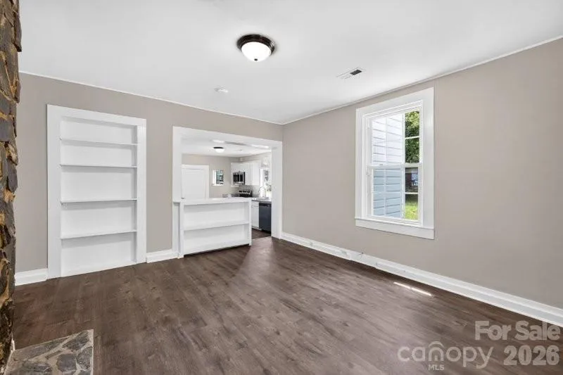 603 Thomas Street Reidsville, NC 27320