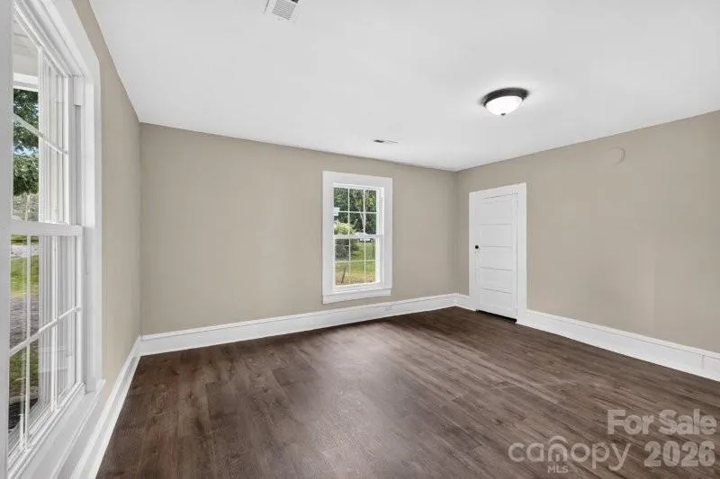 603 Thomas Street Reidsville, NC 27320