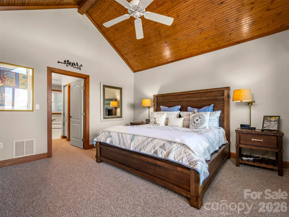2 Meadow Ridge Lane Hendersonville, NC 28739