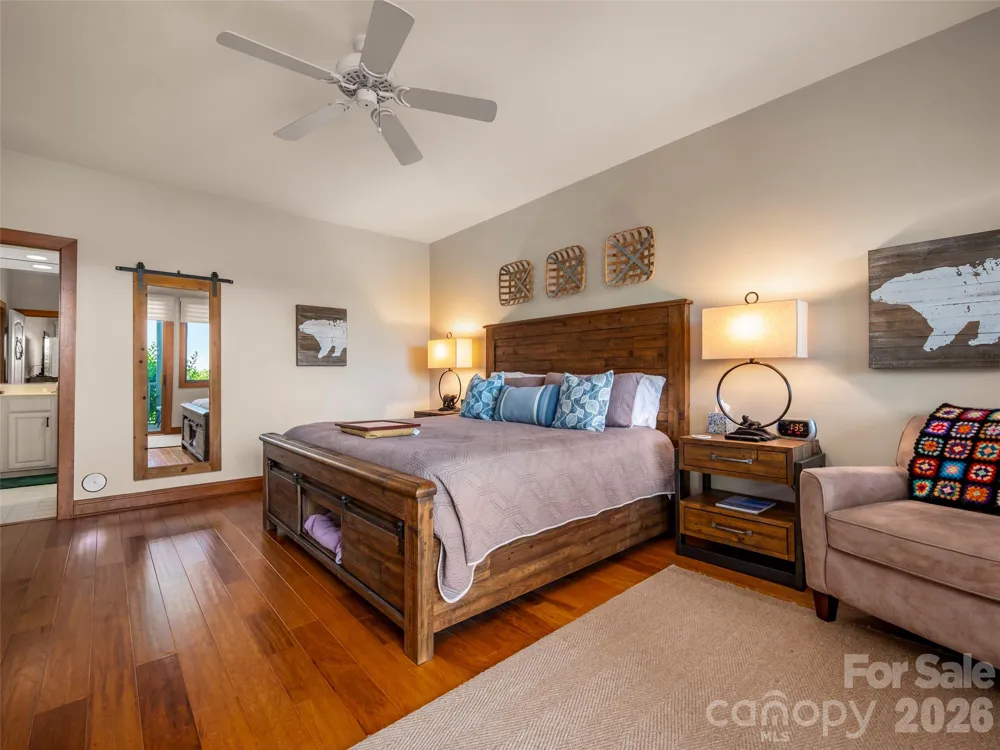 2 Meadow Ridge Lane Hendersonville, NC 28739