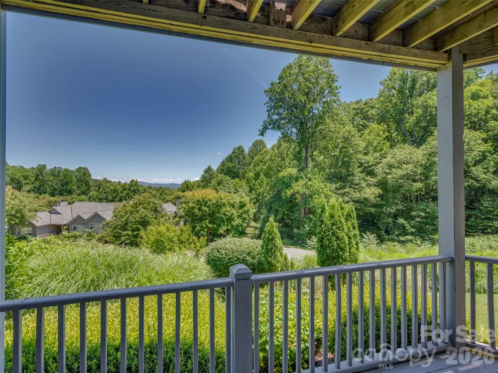 2 Meadow Ridge Lane Hendersonville, NC 28739