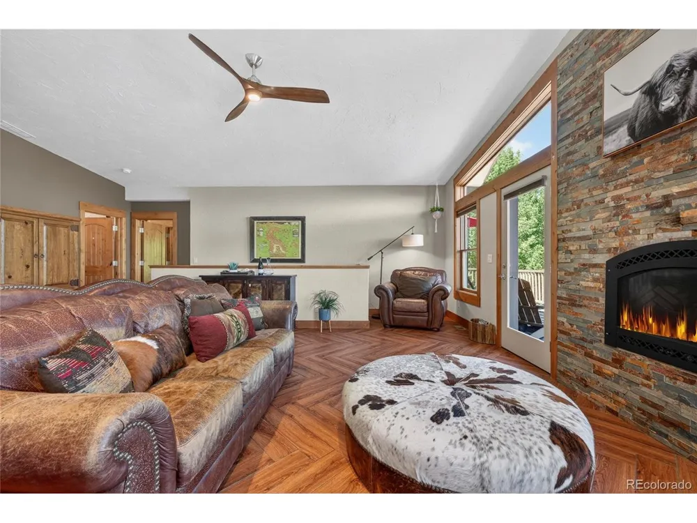 20 Honeysuckle Court Granby, CO 80446