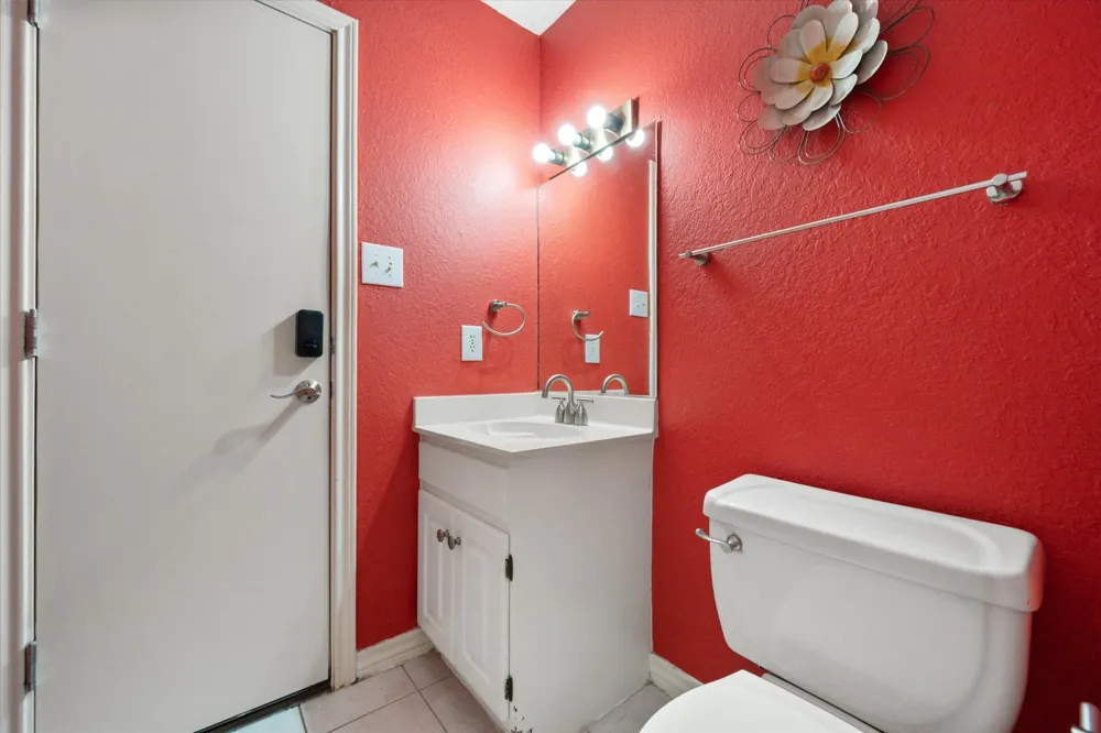 8111 Russell Curry Road Arlington, TX 76001