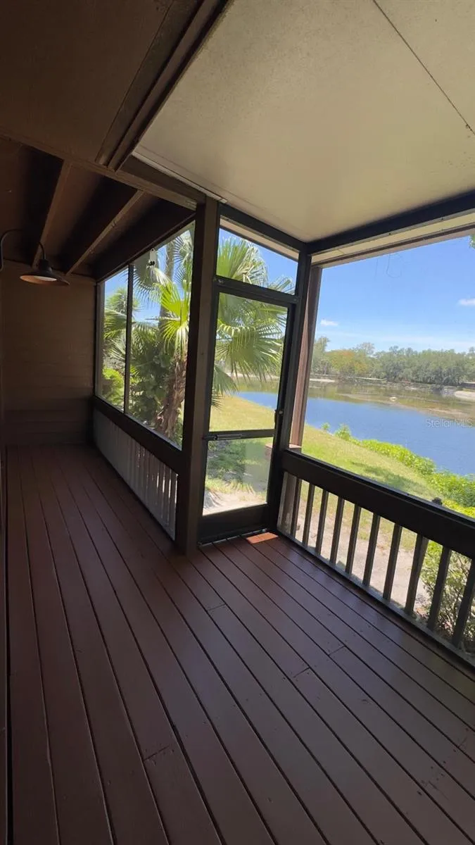 4525 PARK LAKE TERRACE S #4525 Bradenton, FL 34209