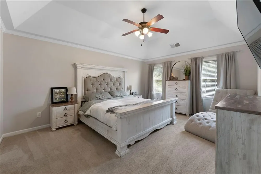 17 Lowry Way Euharlee, GA 30145
