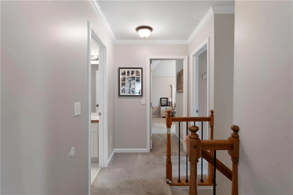 17 Lowry Way Euharlee, GA 30145