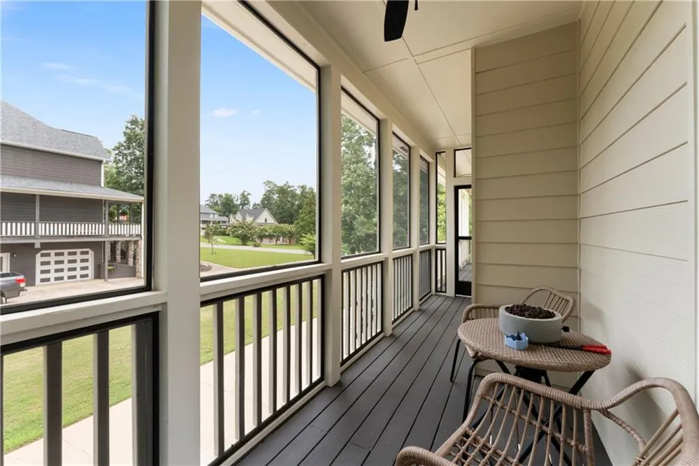 17 Lowry Way Euharlee, GA 30145