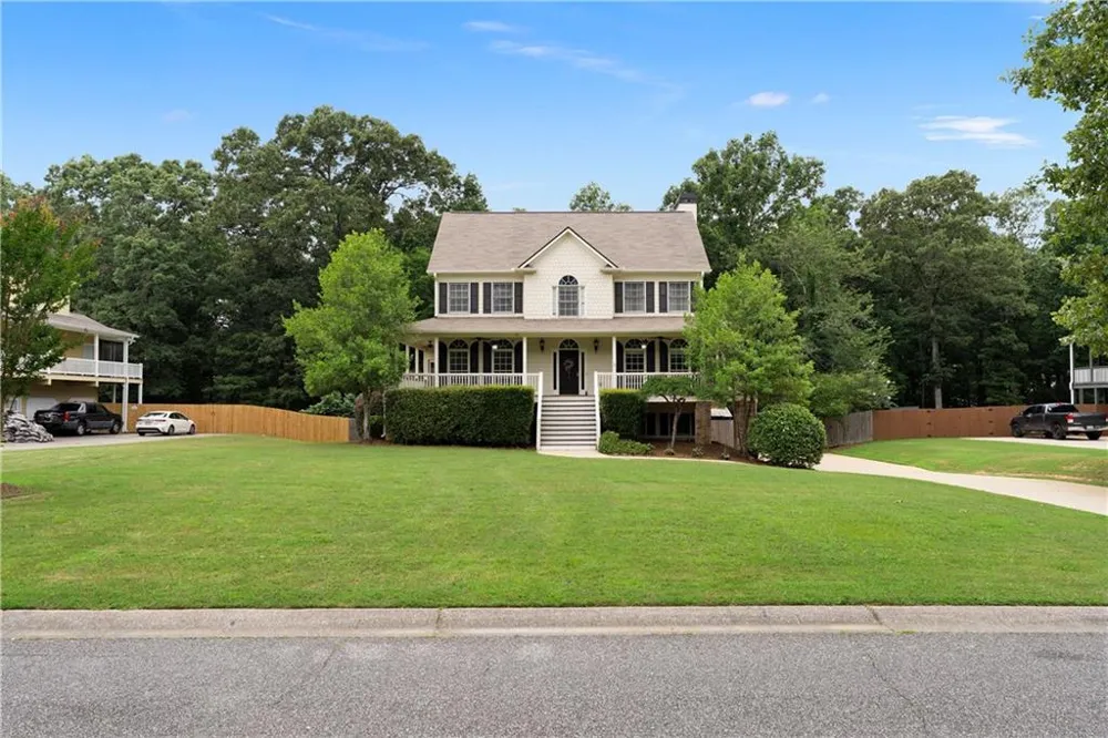 17 Lowry Way Euharlee, GA 30145