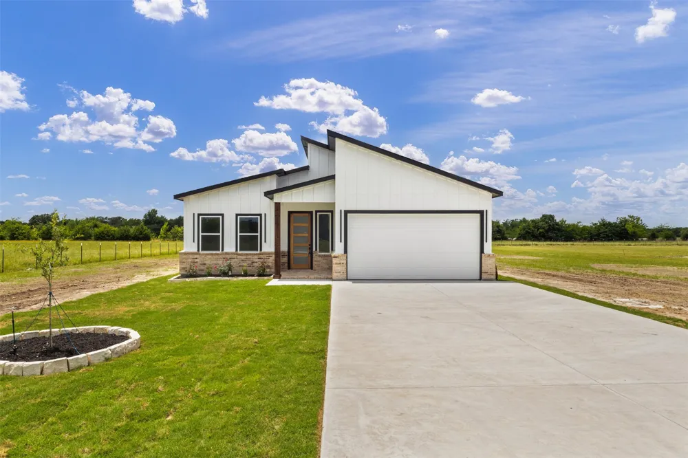 5522 COUNTY ROAD 3521 Quinlan, TX 75474