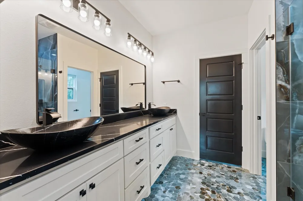 25301 Killarney Street Hempstead, TX 77445