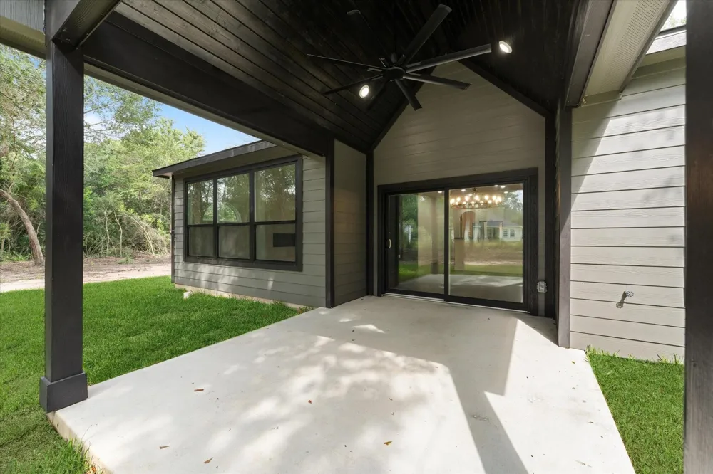 25301 Killarney Street Hempstead, TX 77445