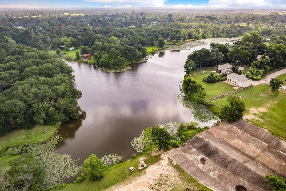 25301 Killarney Street Hempstead, TX 77445