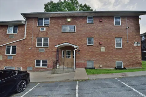 51 Leroy Place