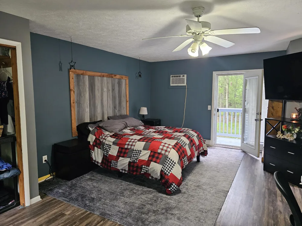 1695 Simonelli Road Laketon Township, MI 49445