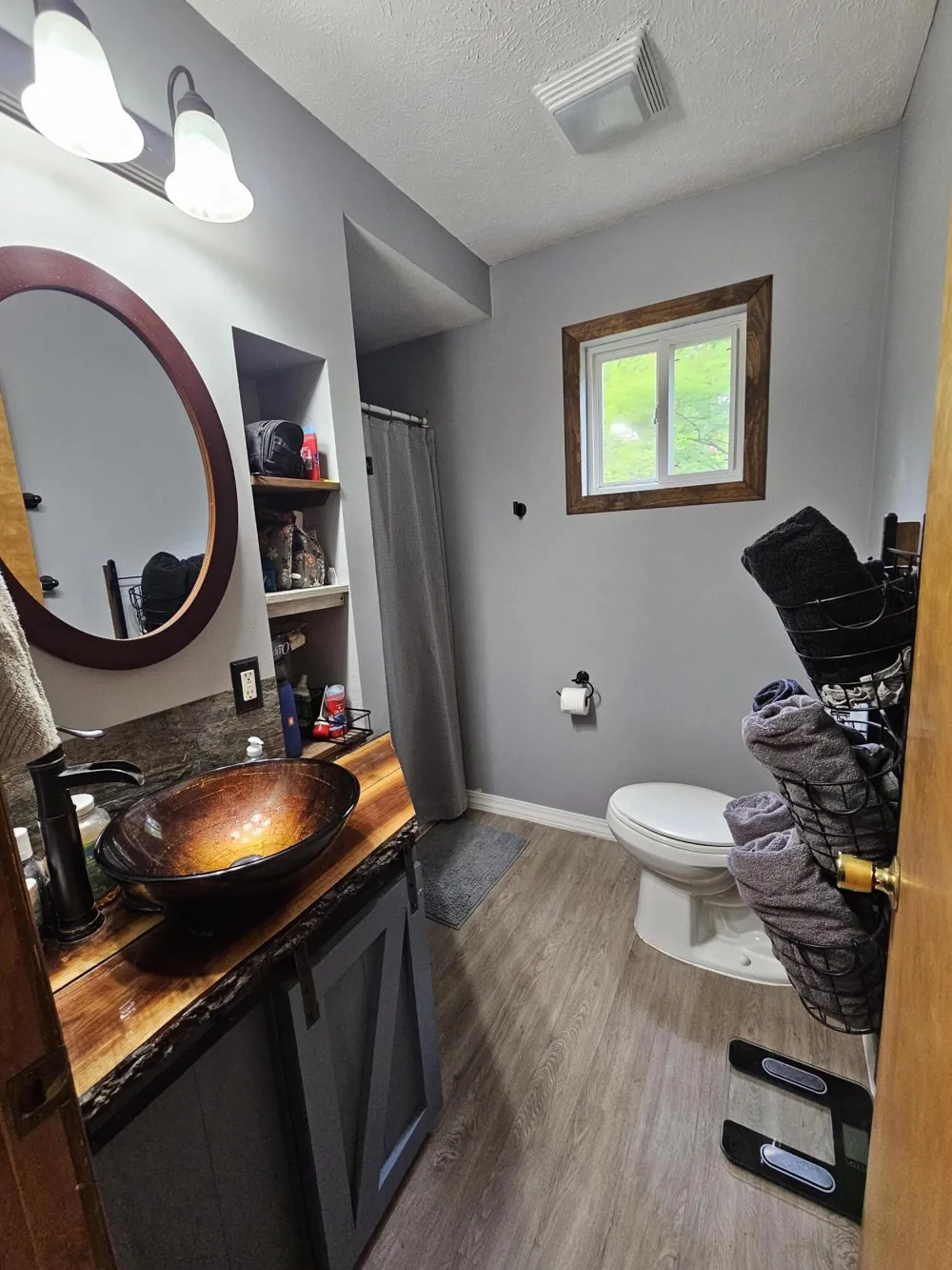 1695 Simonelli Road Laketon Township, MI 49445