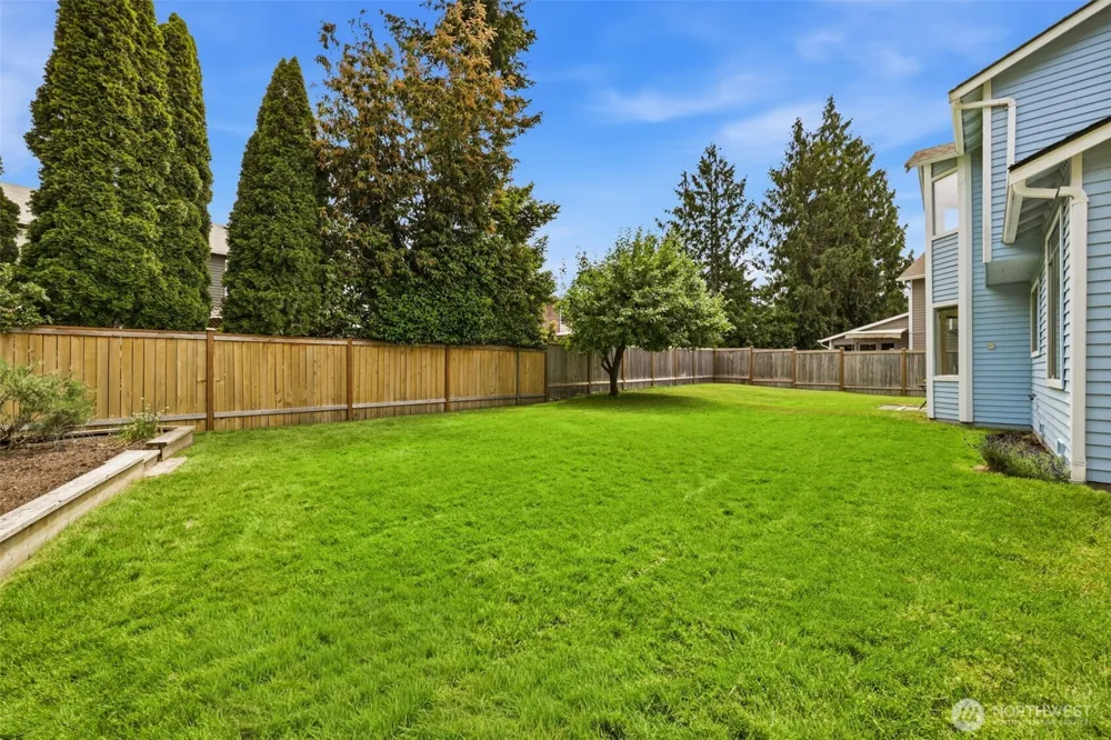 19030 SE 270th Court Covington, WA 98042