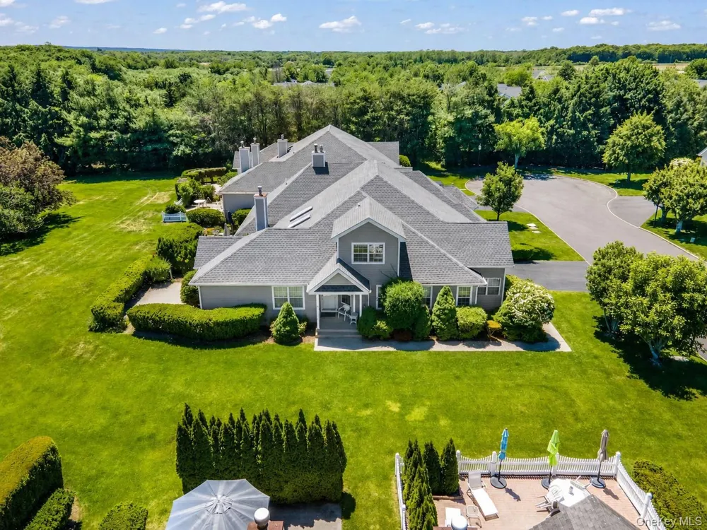 174 Adele Court Riverhead, NY 11901