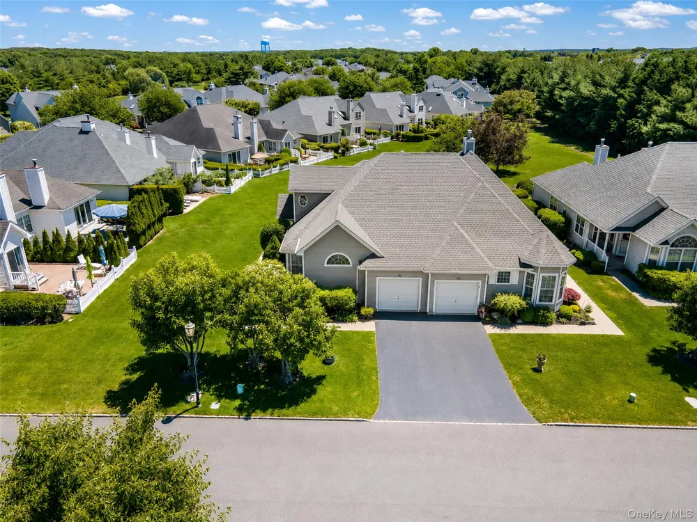 174 Adele Court Riverhead, NY 11901