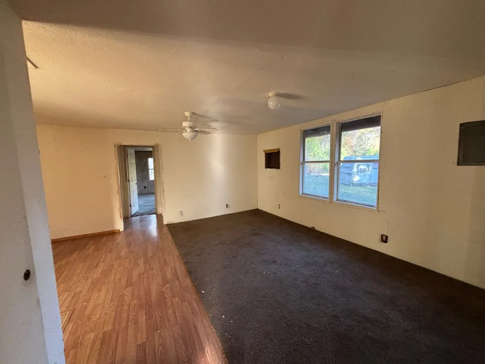 225 County Road 4090 N Woodville, TX 75979
