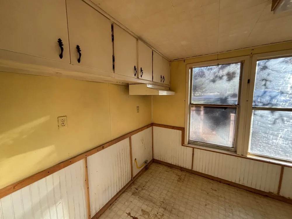 225 County Road 4090 N Woodville, TX 75979