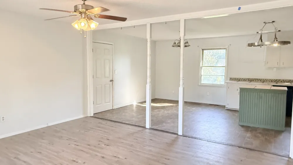 365 Stacy Rd Manchester, TN 37355