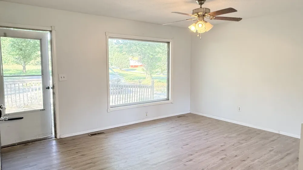 365 Stacy Rd Manchester, TN 37355