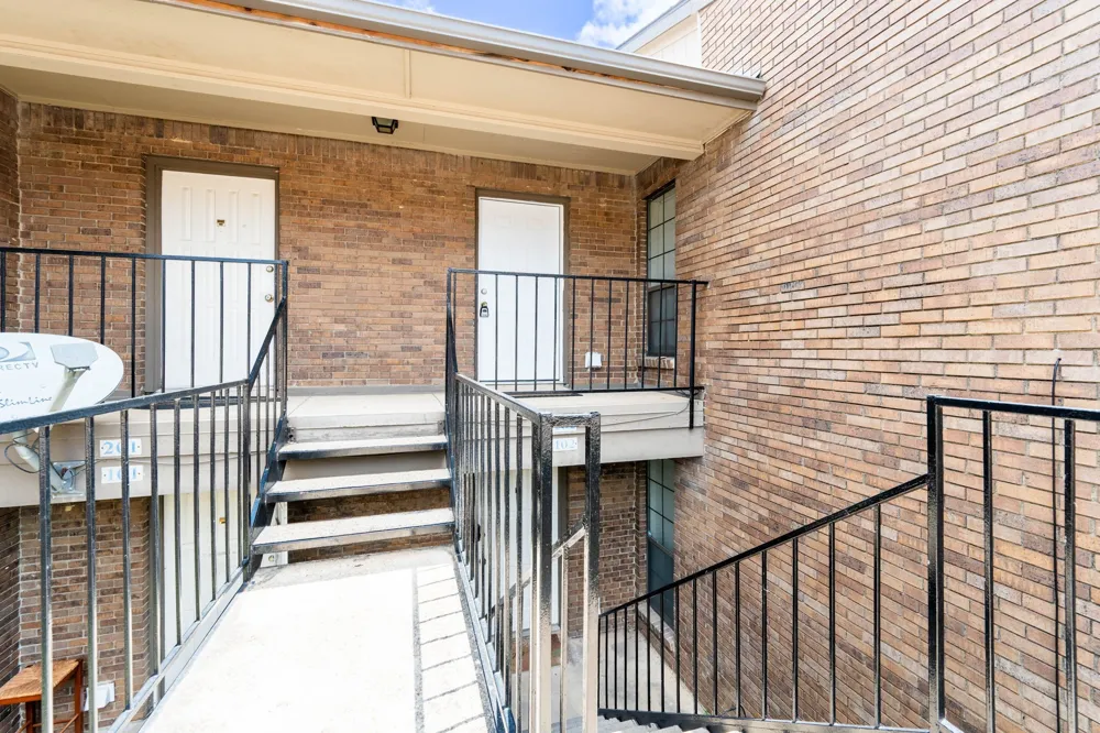 4552 Chaha Road #202 Garland, TX 75043