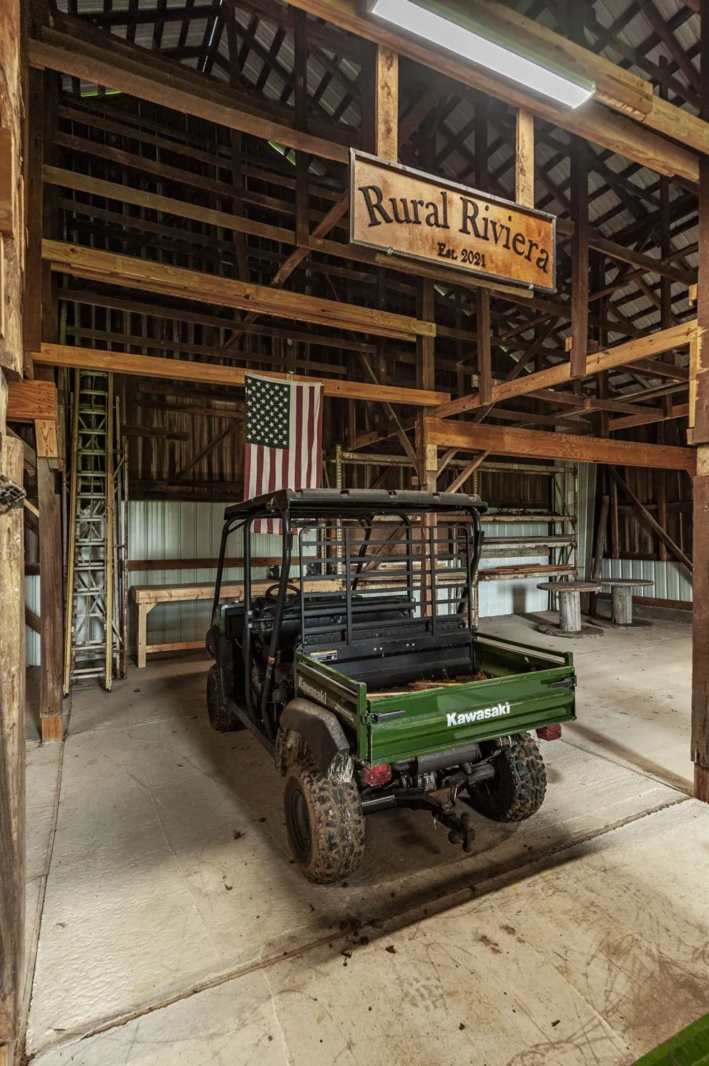 1113 E Robertson Rd Castalian Springs, TN 37031