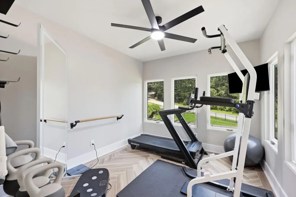 84 Schwarzwald Strasse Helen, GA 30545