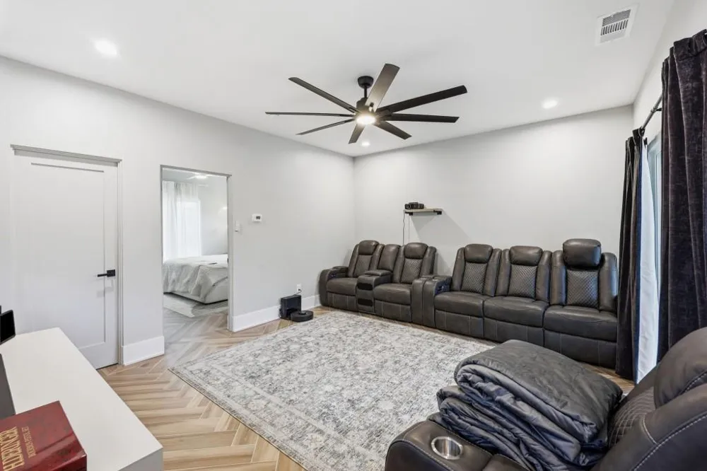 84 Schwarzwald Strasse Helen, GA 30545