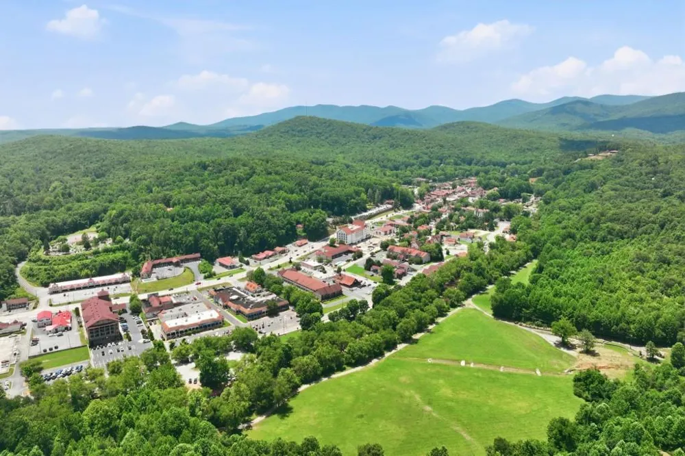 84 Schwarzwald Strasse Helen, GA 30545