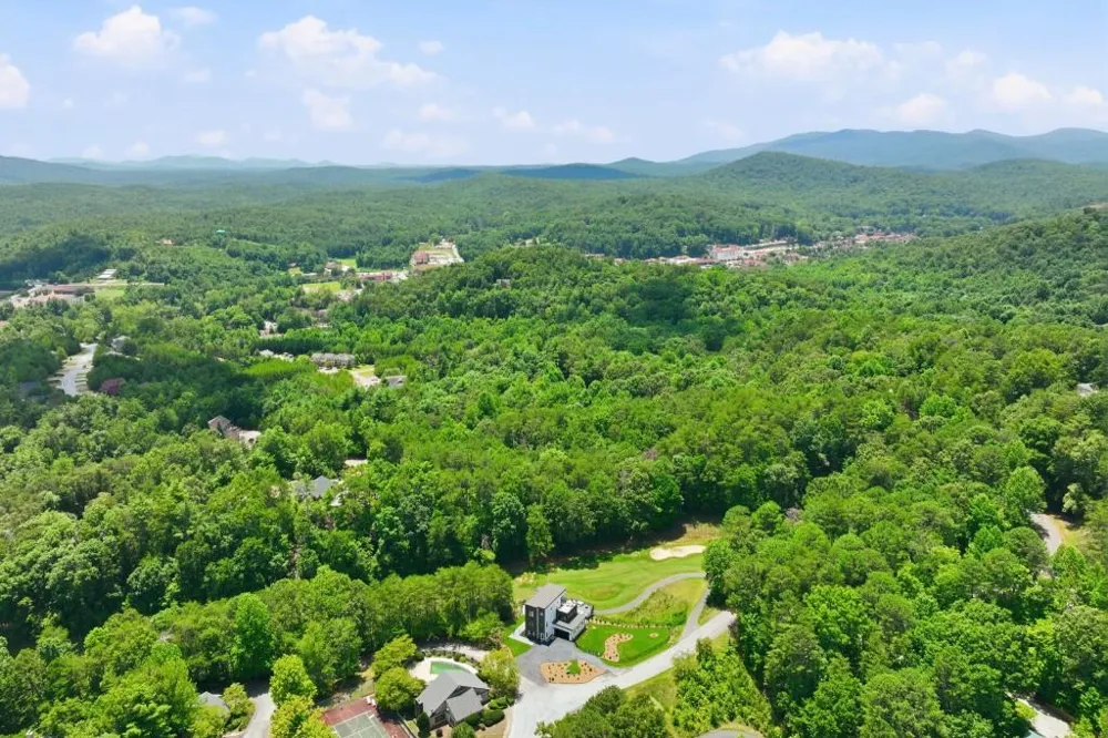 84 Schwarzwald Strasse Helen, GA 30545