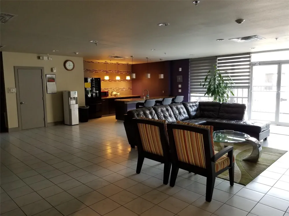1100 W Trinity Mills Road #1017 Carrollton, TX 75006
