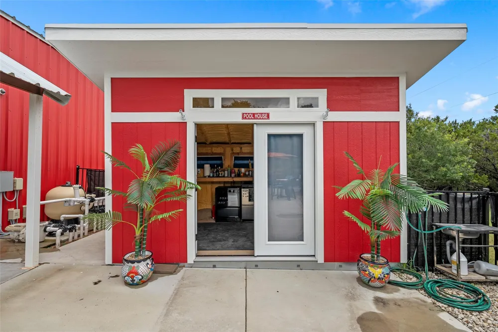 289 CR 4275 Clifton, TX 76634