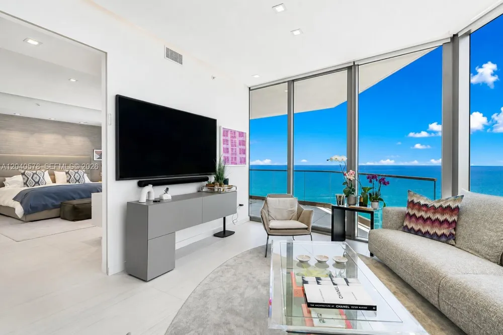 18975 Collins Ave #2004 Sunny Isles Beach, FL 33160