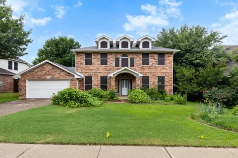 2413 Harvard Drive