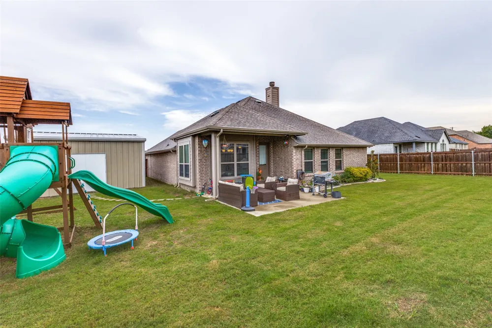 815 Wolf Springs Road Ferris, TX 75125