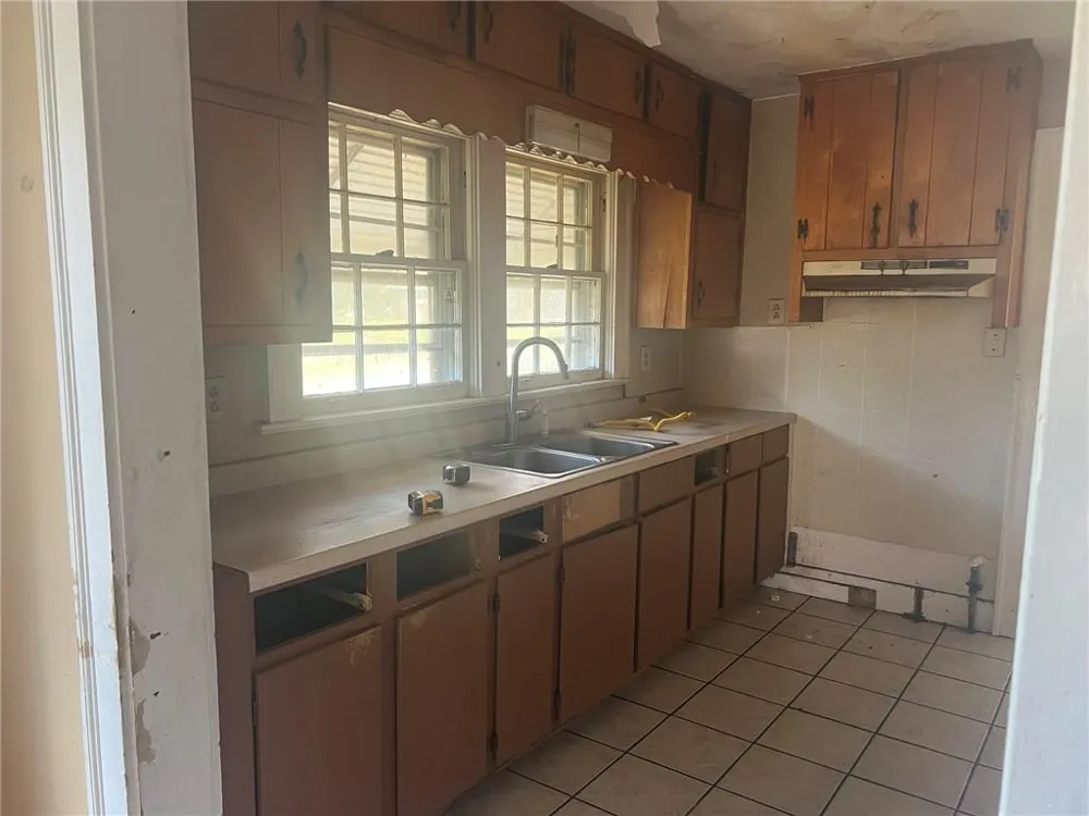 3273 N. Fulton Ave Hapeville, GA 30354