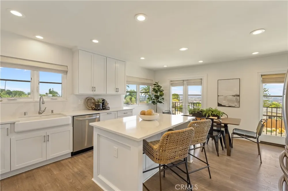 29411 Enrose Rancho Palos Verdes, CA 90275