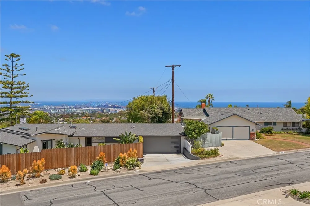 29411 Enrose Rancho Palos Verdes, CA 90275