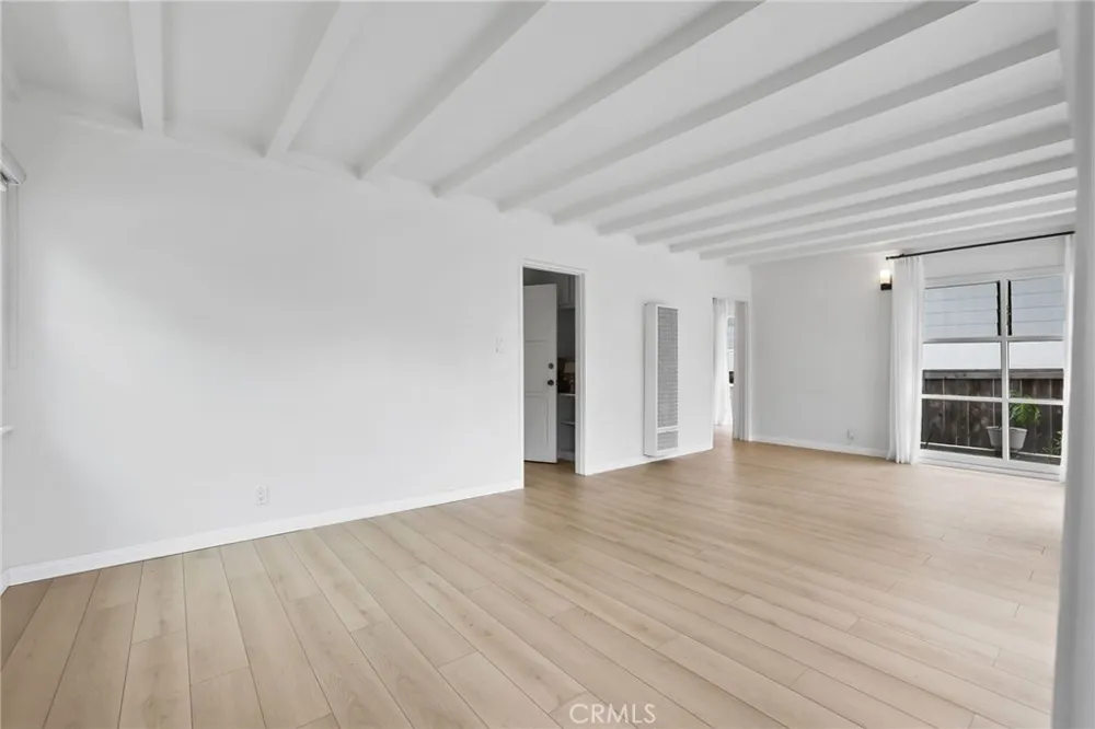 295 Wave Laguna Beach, CA 92651