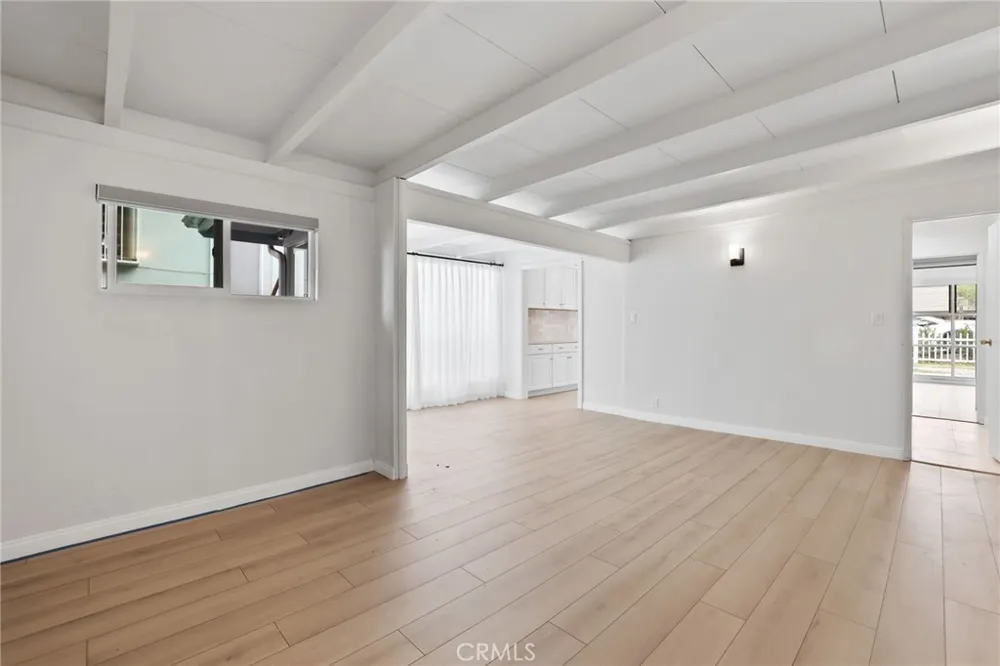 295 Wave Laguna Beach, CA 92651