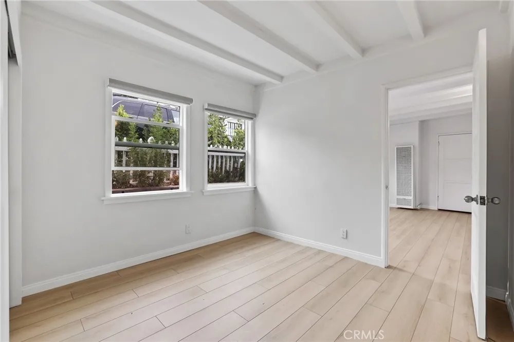 295 Wave Laguna Beach, CA 92651
