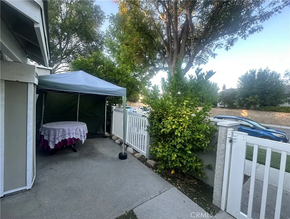 25711 Tournament Valencia, CA 91355