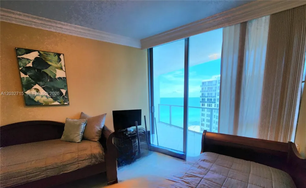 3101 S Ocean Dr #1106 Hollywood, FL 33019
