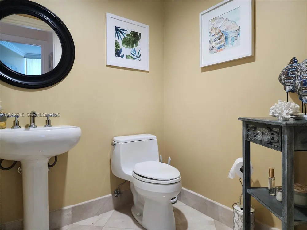 3101 S Ocean Dr #1106 Hollywood, FL 33019