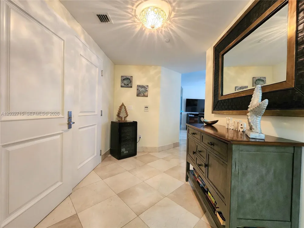 3101 S Ocean Dr #1106 Hollywood, FL 33019