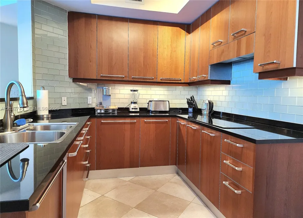 3101 S Ocean Dr #1106 Hollywood, FL 33019