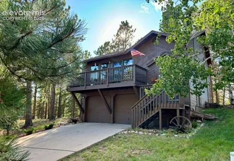 540 Greenway Court