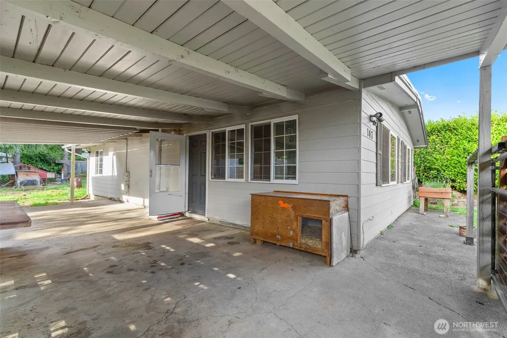 147 Mountain View Drive Longview, WA 98632